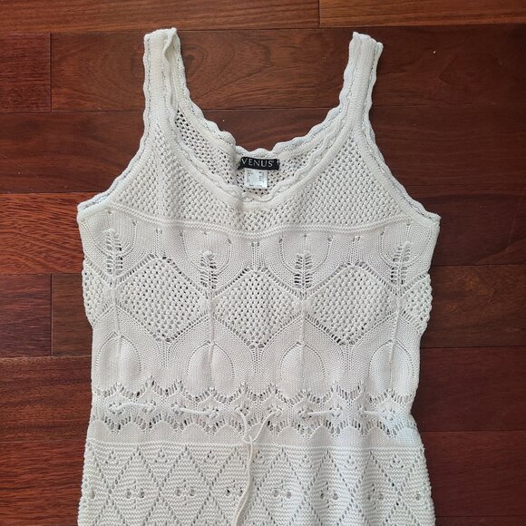 Venus Crochet Elegant Beaded White Lace Maxi Dress - Picture 4 of 4